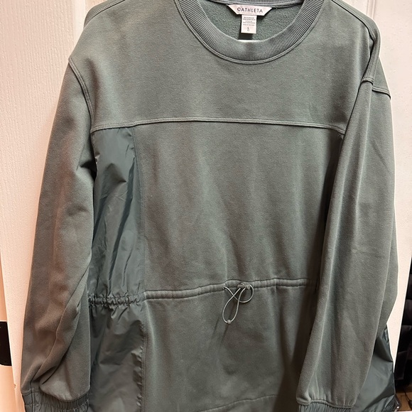 Athleta Sweaters - Athleta women's Green Sweatshirt size L/ NWOT B129